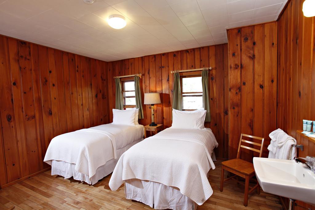 Killarney Mountain Lodge Ngoại thất bức ảnh
