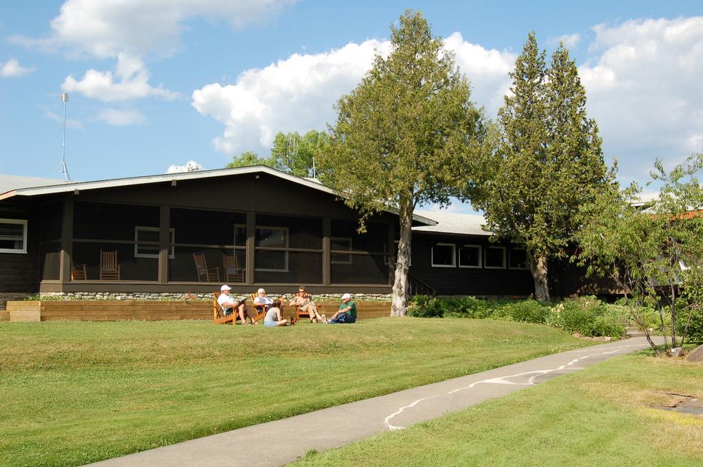 Killarney Mountain Lodge Ngoại thất bức ảnh