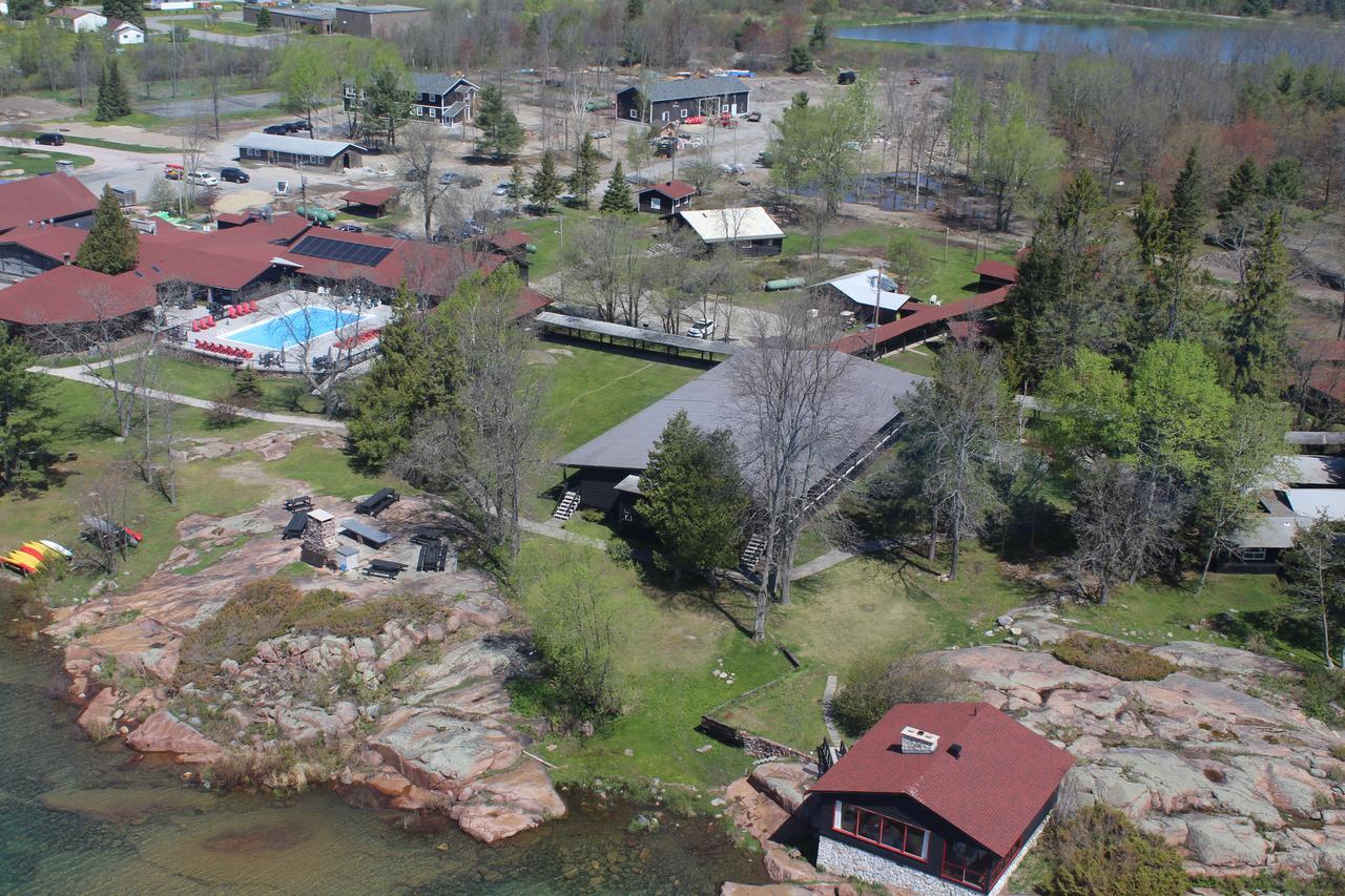Killarney Mountain Lodge Ngoại thất bức ảnh