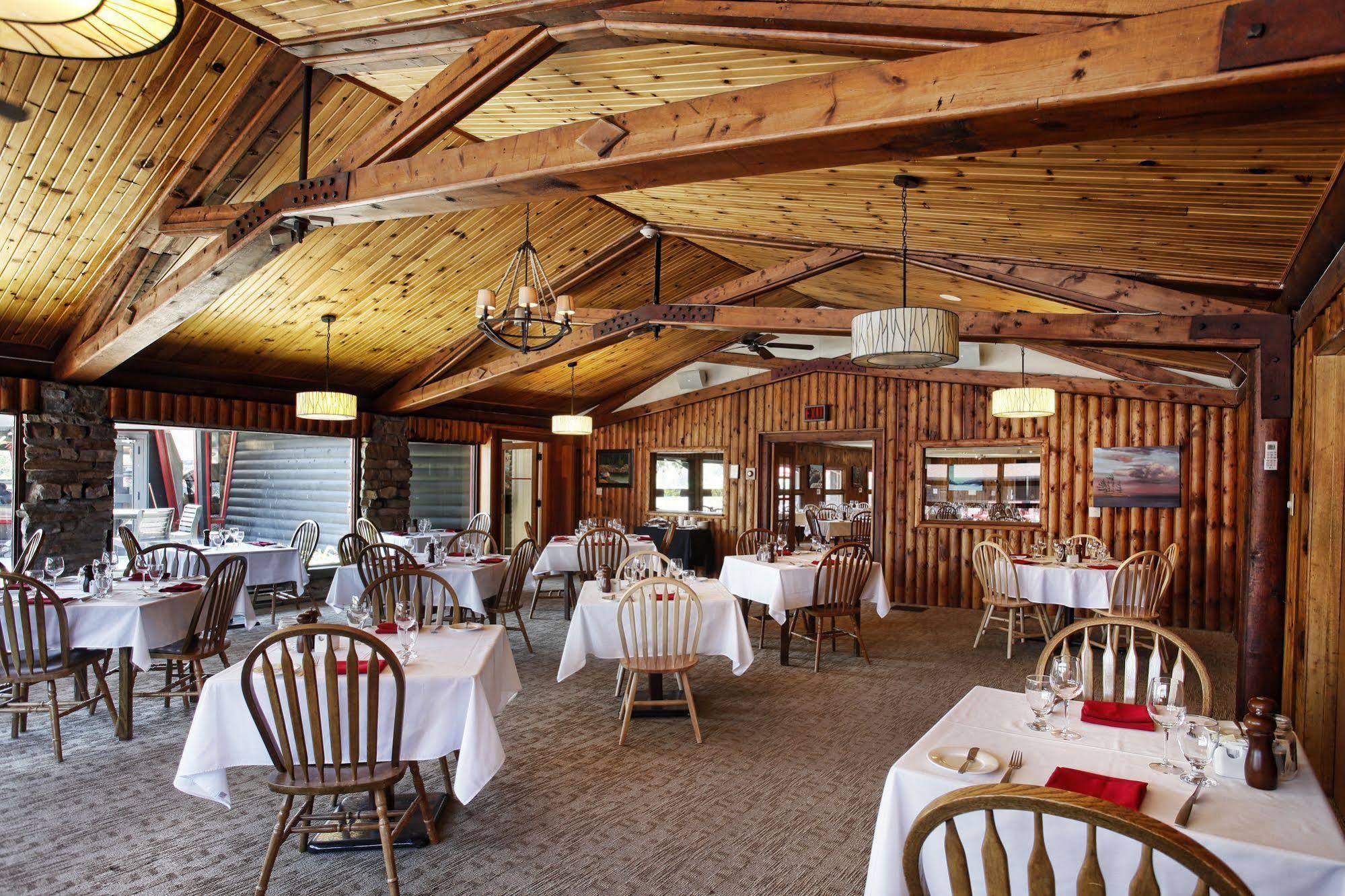 Killarney Mountain Lodge Ngoại thất bức ảnh