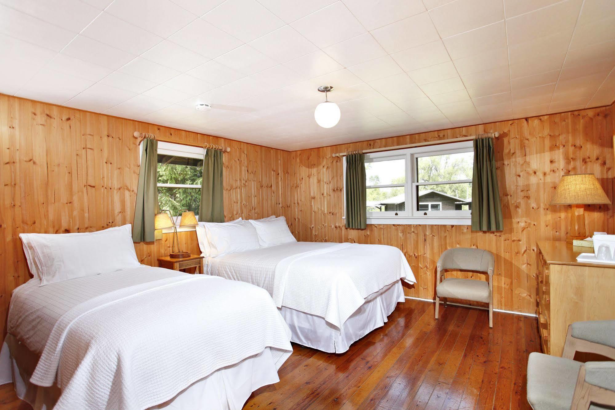 Killarney Mountain Lodge Ngoại thất bức ảnh