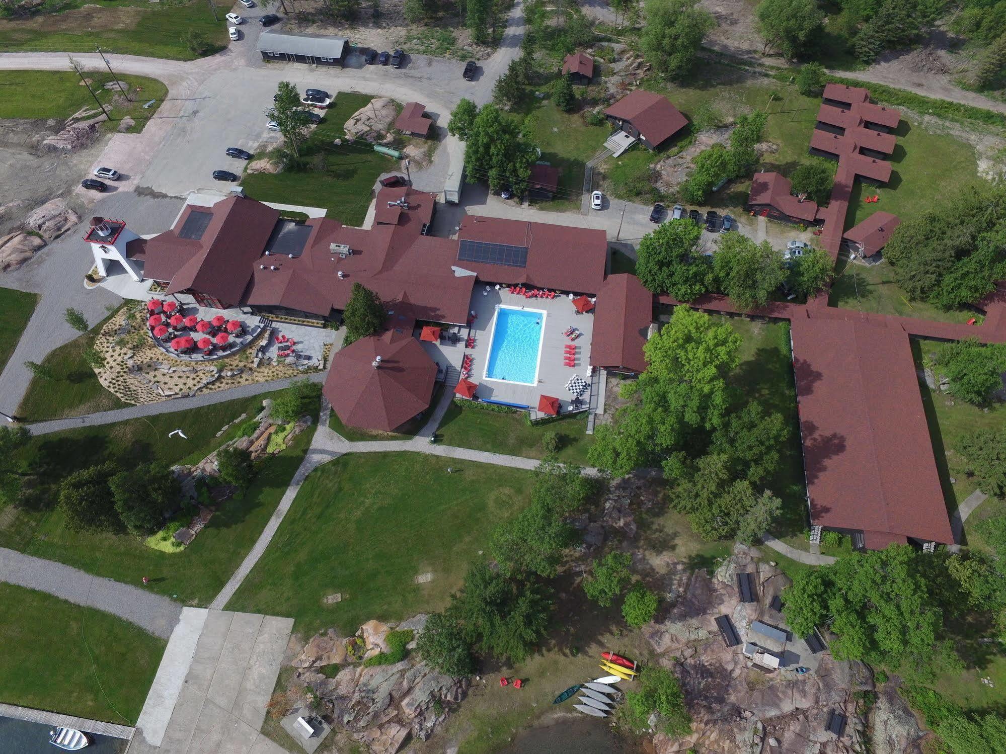 Killarney Mountain Lodge Ngoại thất bức ảnh
