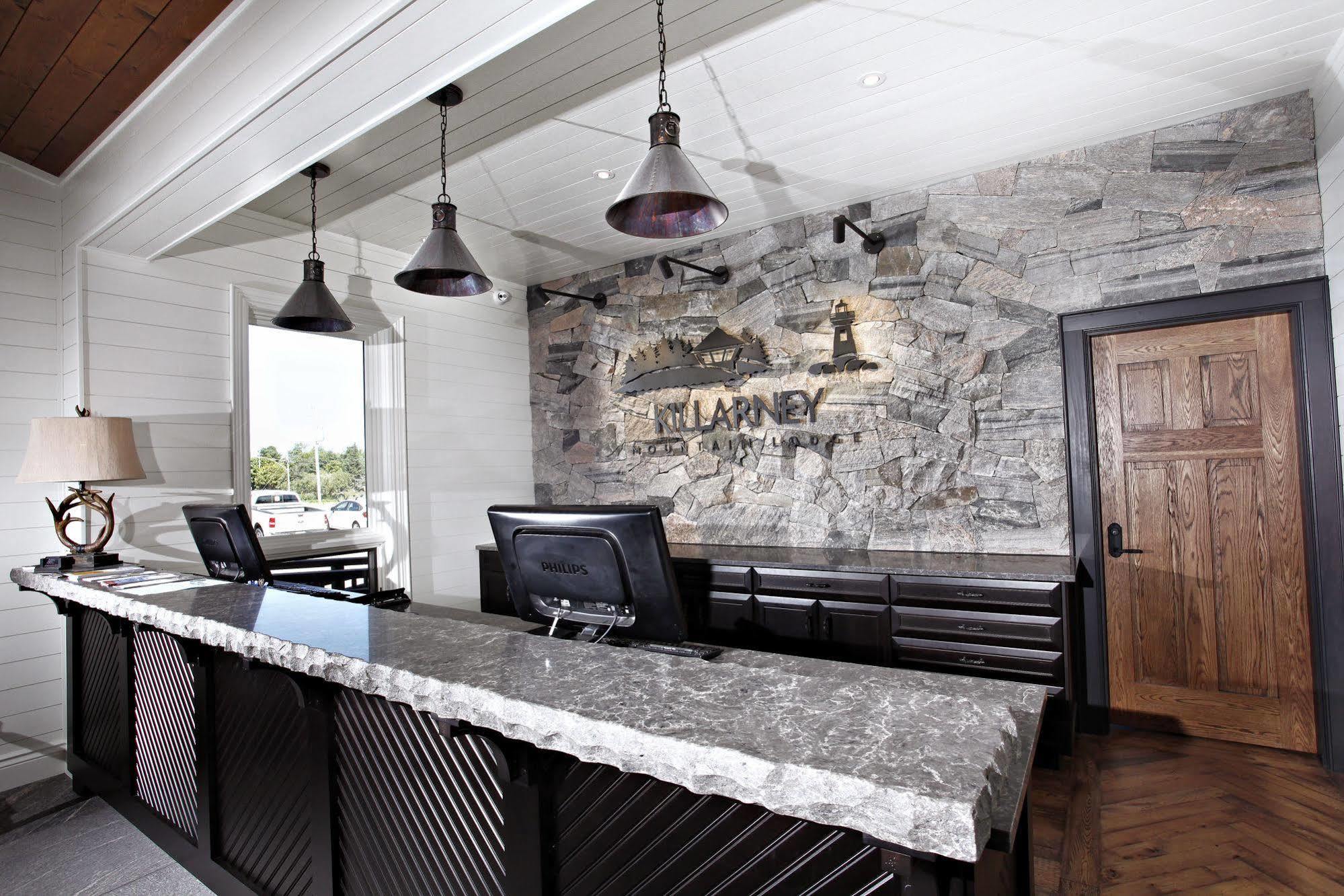Killarney Mountain Lodge Ngoại thất bức ảnh