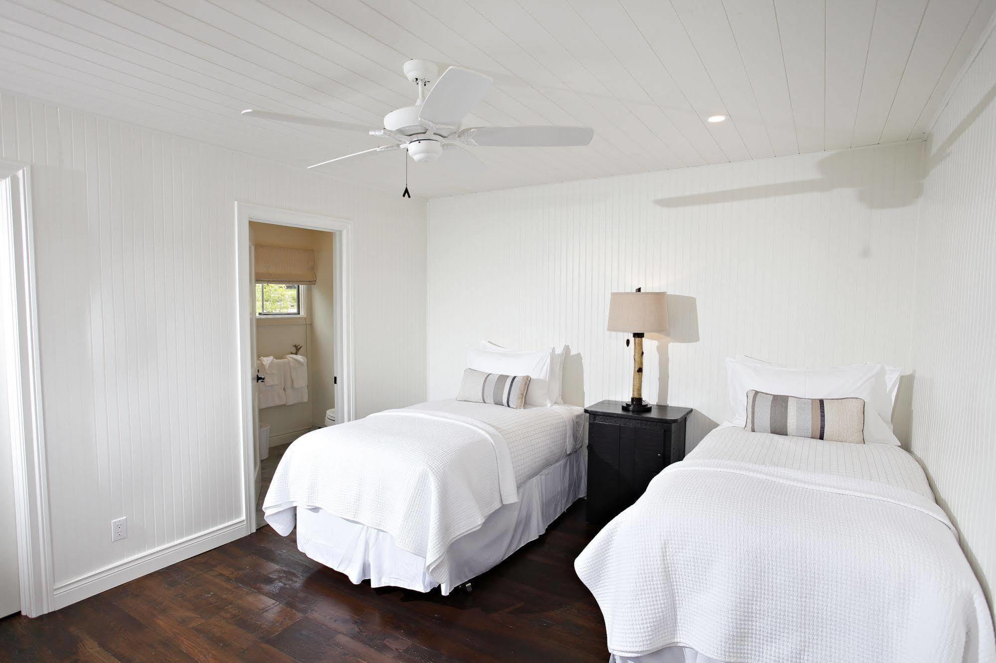 Killarney Mountain Lodge Ngoại thất bức ảnh